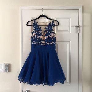 Fun blue party dress with full skirt